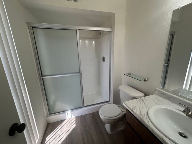 Building Photo - Amazing 3 Bed / 2 Bath in Peoria