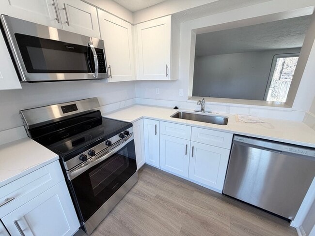 Building Photo - 8906 Chesapeake Lighthouse Dr