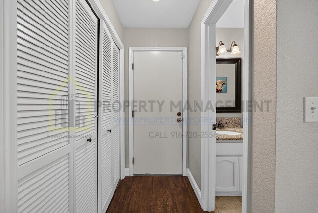 Building Photo - Spacious 4-Bedroom Retreat with 2.5 Baths