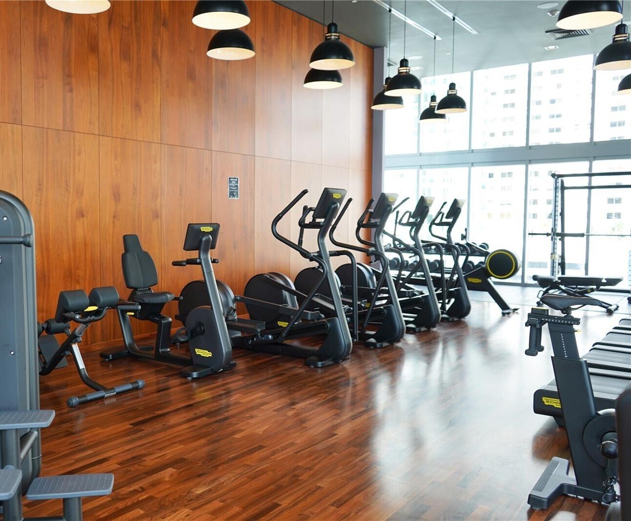 Building Photo - 1300 Brickell Bay Dr