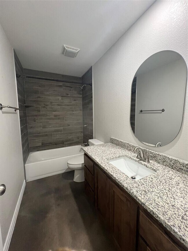 Building Photo - 1077 Fieldstone Dr