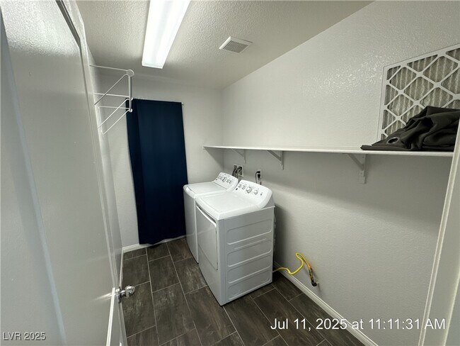 Building Photo - 10838 Faulkner Run Ave