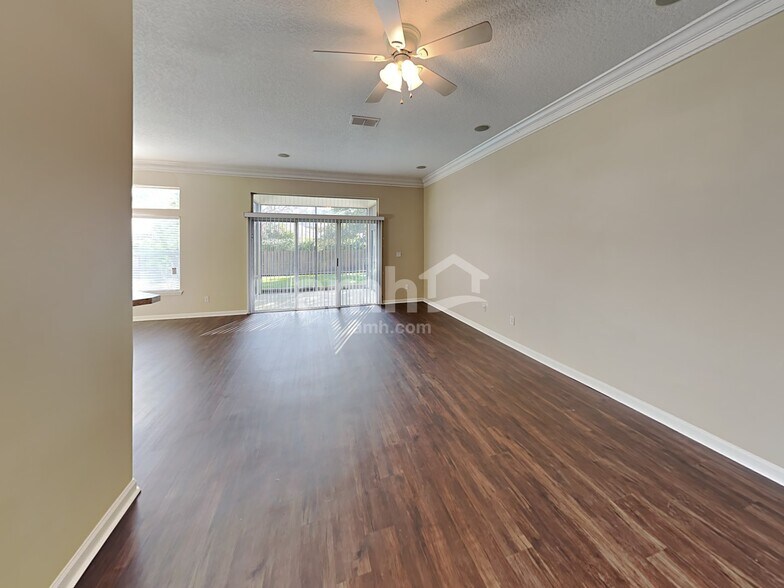 Building Photo - 254 John's Creek Pkwy