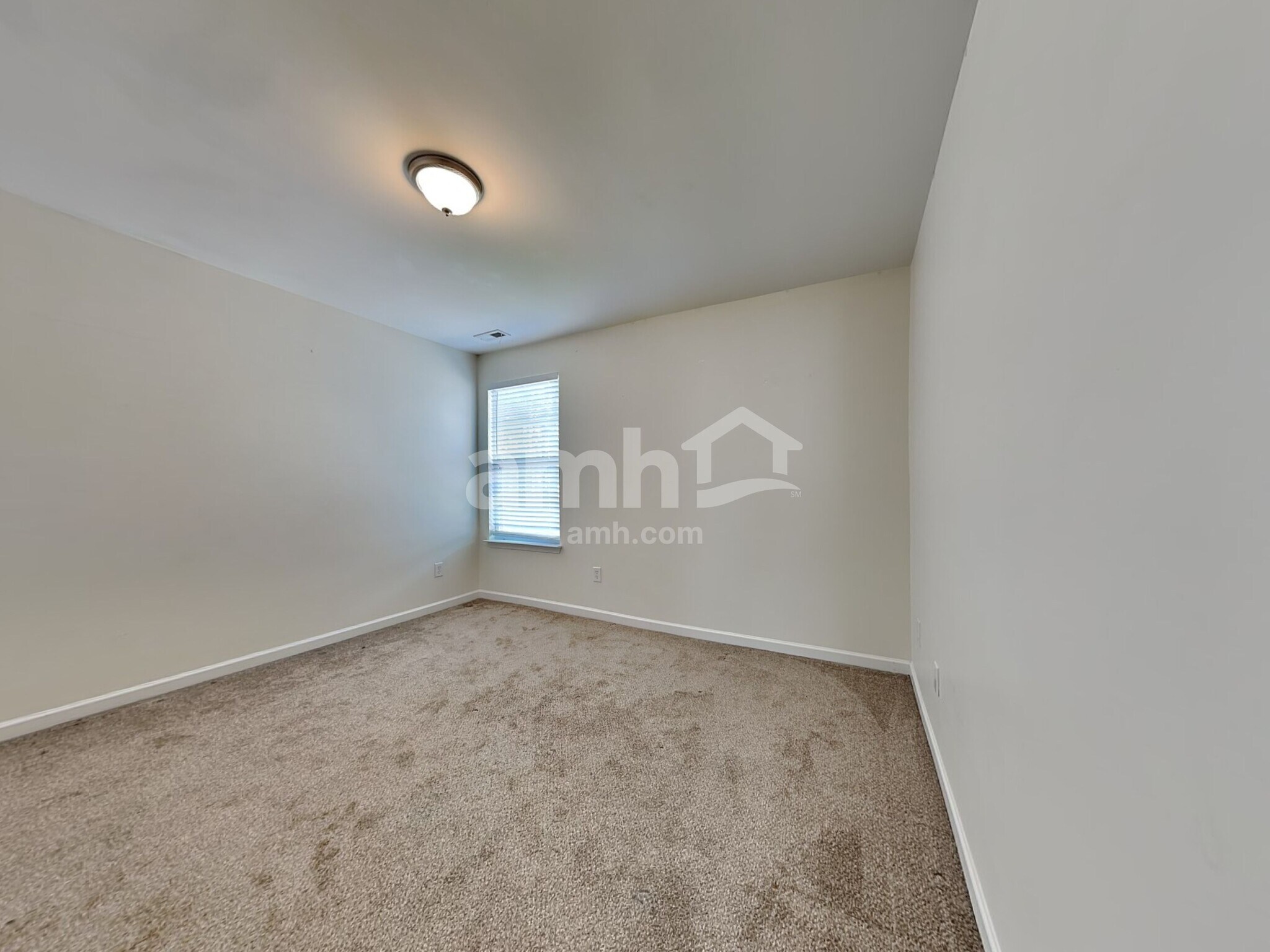 Building Photo - 312 Sanctuary Park Dr