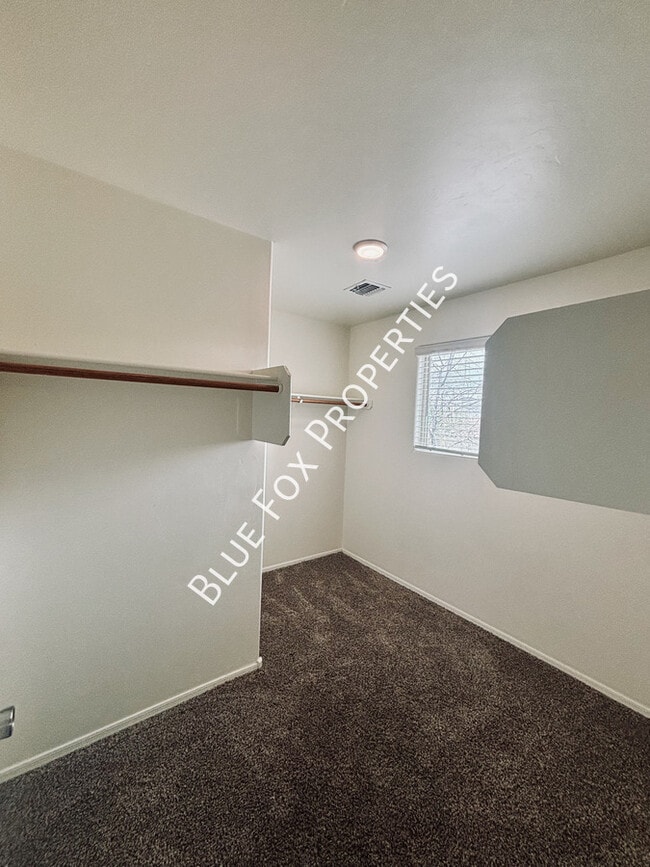 Building Photo - 6524 S Calle Diablo Dr