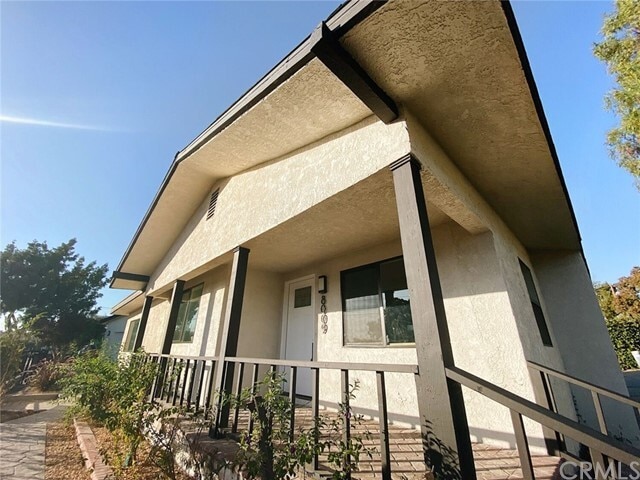 Building Photo - 8009 Hill Dr