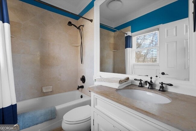 Building Photo - 530 Slane Trce