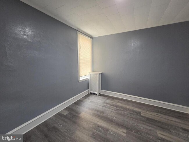Building Photo - 302 W Loudon St