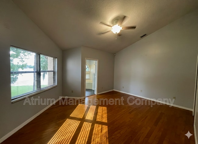 Building Photo - 1106 Lake Willisara Cir