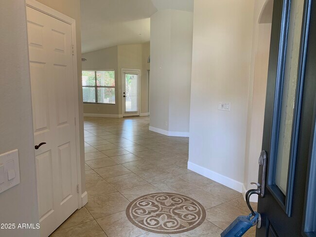 Building Photo - 8889 E Aster Dr