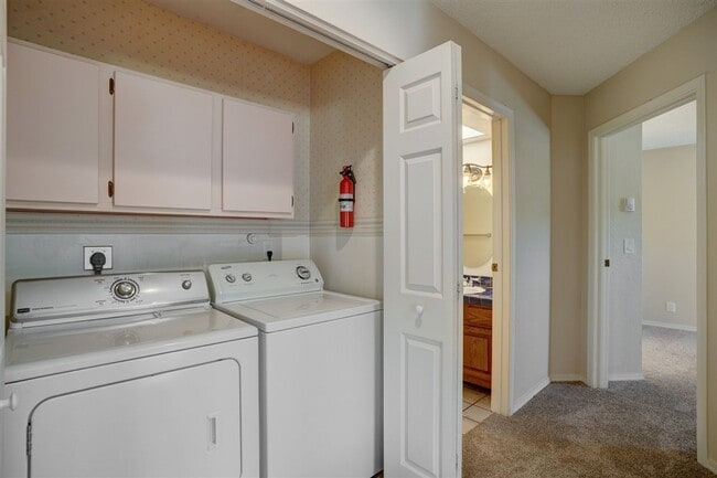 Building Photo - Price Reduced! Granite Creek Condo - 2 bed...