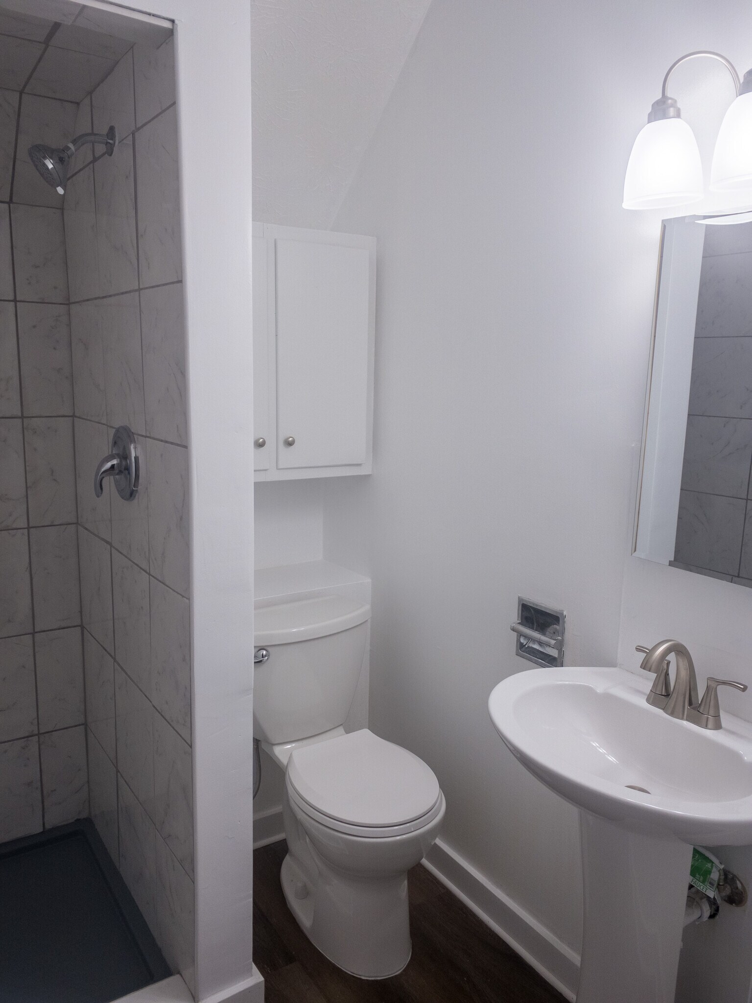 Bathroom - 2202 S Warren St