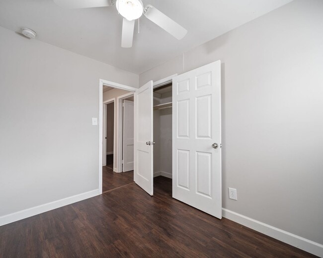 Building Photo - Rent 2 Get 2 Rooms for Free- This home is Priced as a 2bdrm in Intown Atlanta