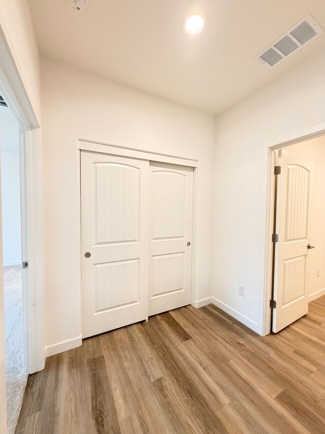 Building Photo - 1858 Morro Ct