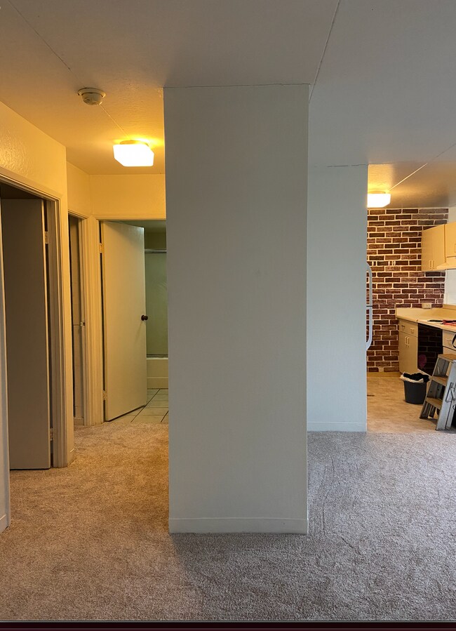 Building Photo - 95-029 Kuahelani Ave