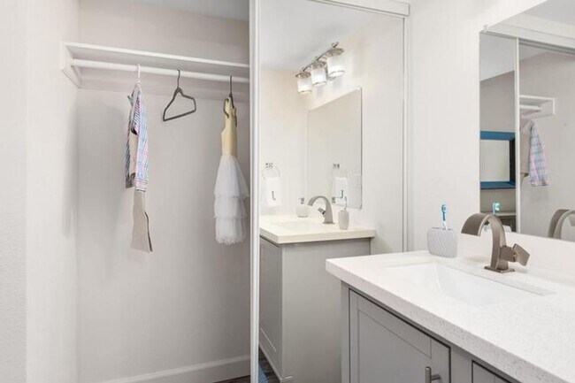 Interior Photo - The Molino Apartments