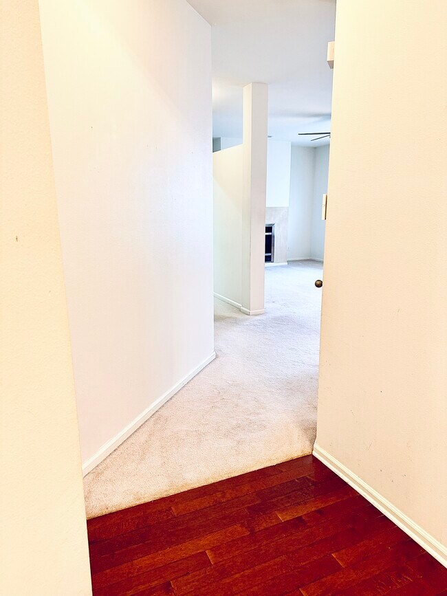 Building Photo - 16207 S St