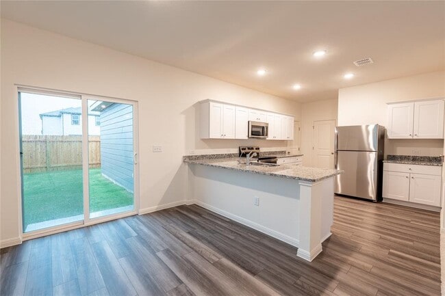 Building Photo - 144 Mullen Wy