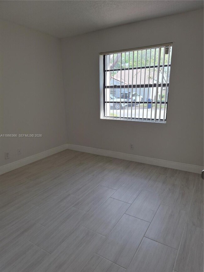 Building Photo - 17316 NW 63rd Ave