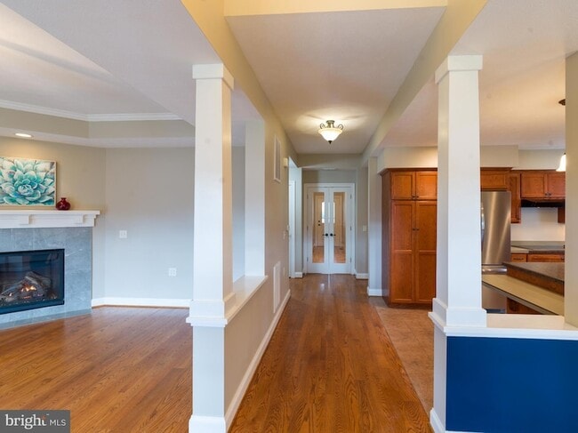 Building Photo - 2616 Greenport Dr