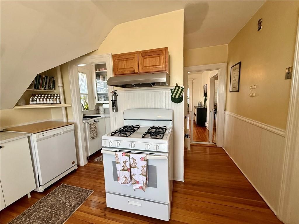 Building Photo - 38 Georgia Ave