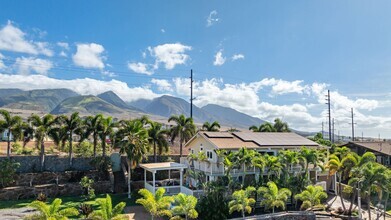 Building Photo - Oceanview Luxury Living in Prime Lahaina L...