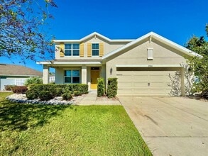 Building Photo - 35743 Hillbrook Ave