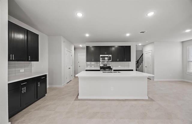 Building Photo - 2009 Belvedere St