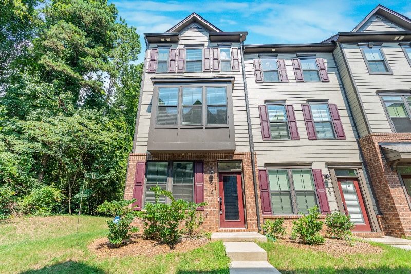 Primary Photo - 513 Cubitt Ct