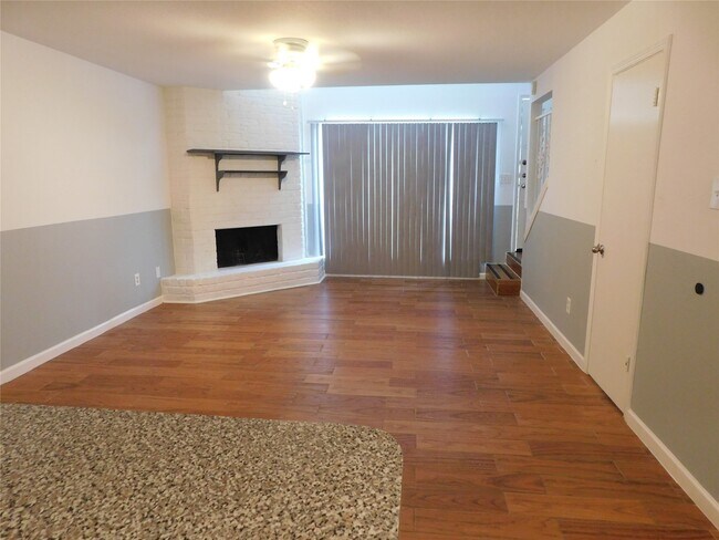 Building Photo - 9200 W Bellfort Ave