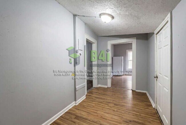 Building Photo - 1240 Rocky Creek Rd