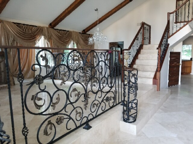 Building Photo - 26971 Floresta Ln