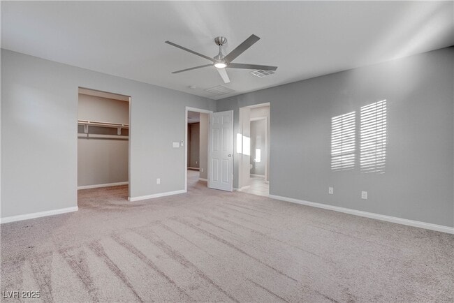 Building Photo - 10673 Sariah Skye Ave