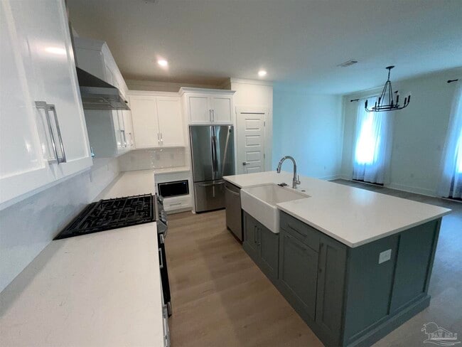 Building Photo - 1322 N 7th Ave