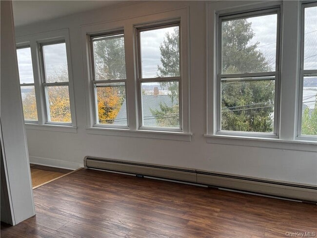 Building Photo - 157 Hudson Terrace