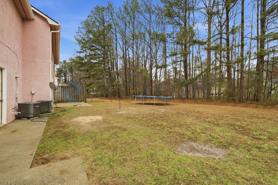 Building Photo - 5893 N Castlegate Dr