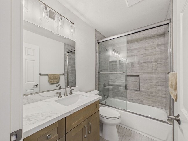 Building Photo - COMPLETELY BRAND NEW HOUSE from ground up! Available NOW $5,300