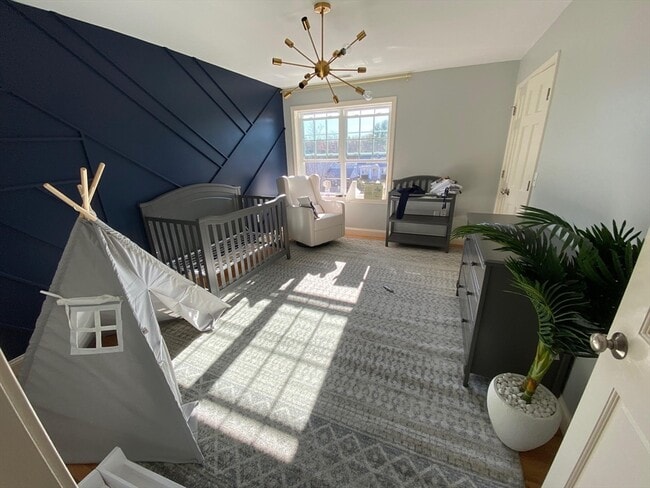 Building Photo - 15 Spencer St