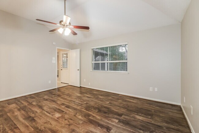 Building Photo - 22527 Guston Hall Ln