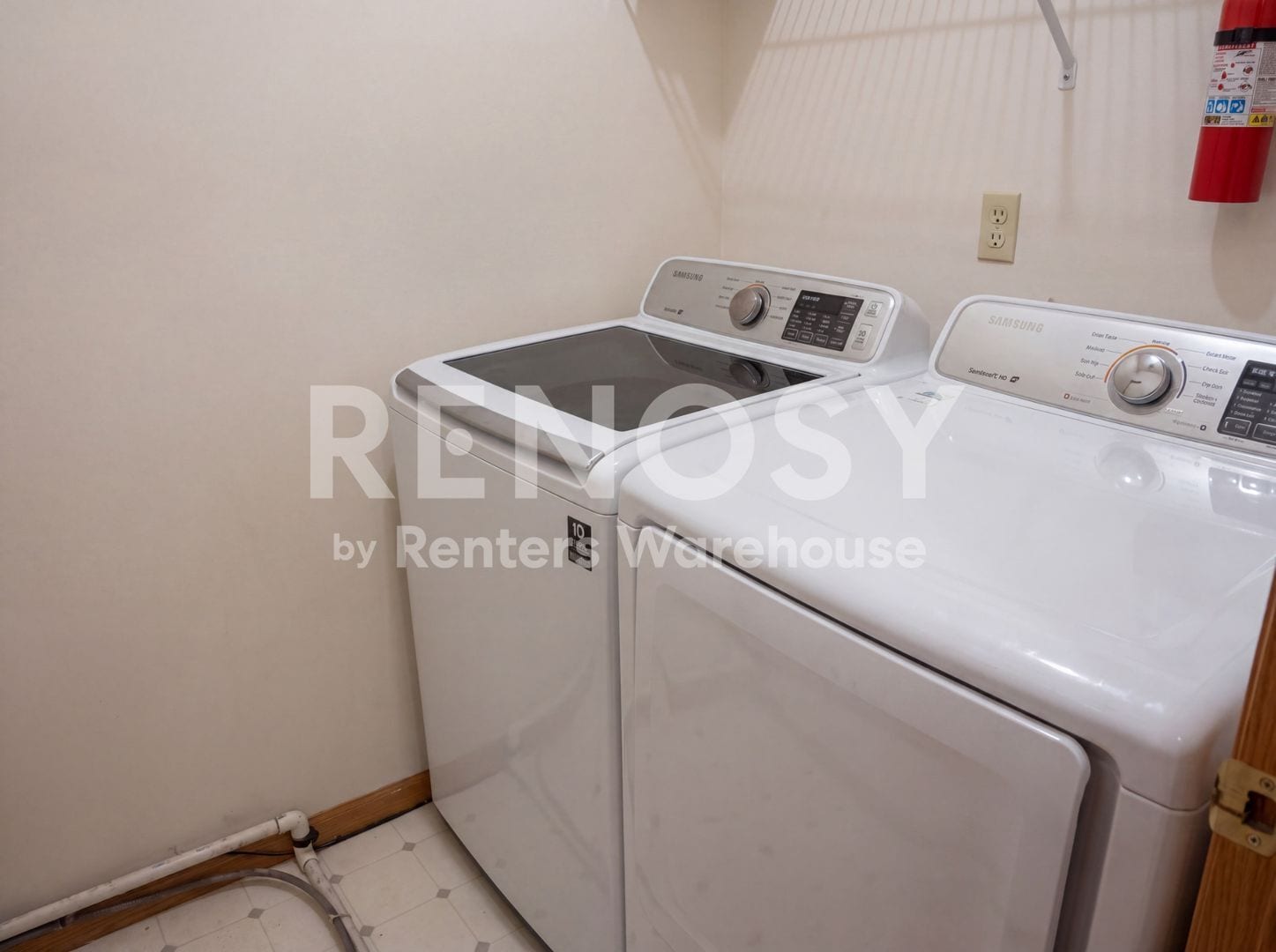 Building Photo - 612 Willoughby Way W