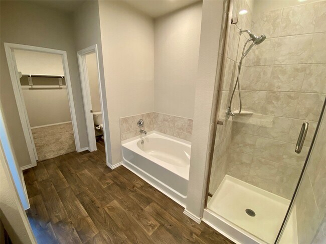 Building Photo - 13832 Rock Island Trl