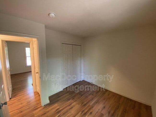 Building Photo - 507 Montgomery Dr