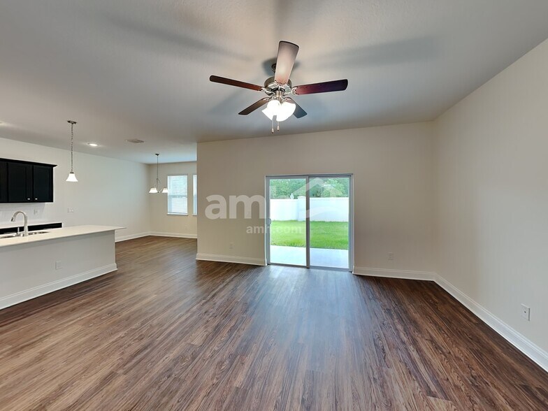 Building Photo - 6062 Little Blf Cir