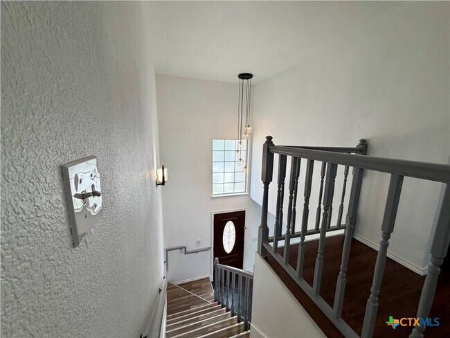 Building Photo - 804 Tapestry Cove