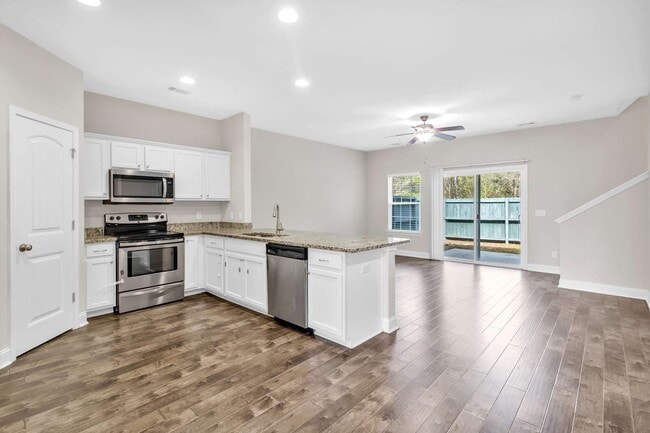 Building Photo - 509 Ferguson Ln