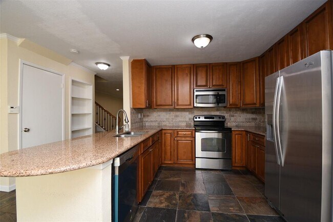 Building Photo - 2596 Bering Dr