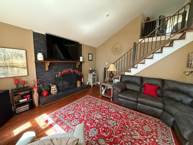 Building Photo - Furnished House at Lake Barkley
