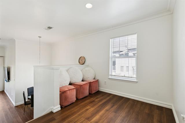 Building Photo - 2201 Wolf St