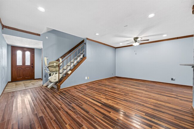 Building Photo - 14515 Wunderlich Dr