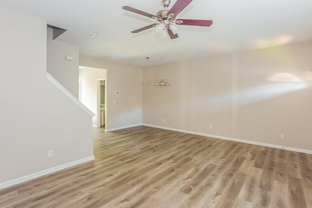Building Photo - 2857 Summergrove Ct